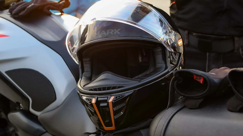 The Best Full Face Motorcycle Helmets of 2024: Reviewed